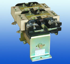 ভালো দাম ডাবল-ব্রেক ডিসি Contactor / মোটর নিয়ন্ত্রণ জন্য বৈদ্যুতিক যোগাযোগের CZ0-100 / 20 অনলাইনে