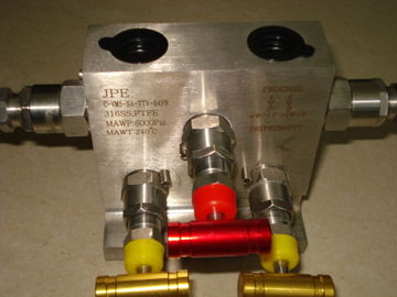 ভালো দাম Single Flang Five Manifolds Electric Valve Actuator For Natural Gas Station অনলাইনে
